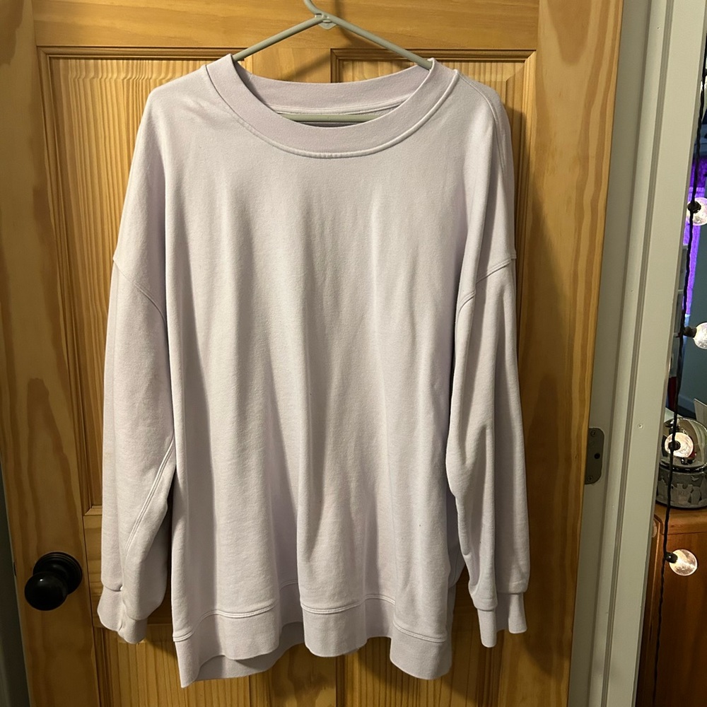 Lululemon perfectly oversized crew
